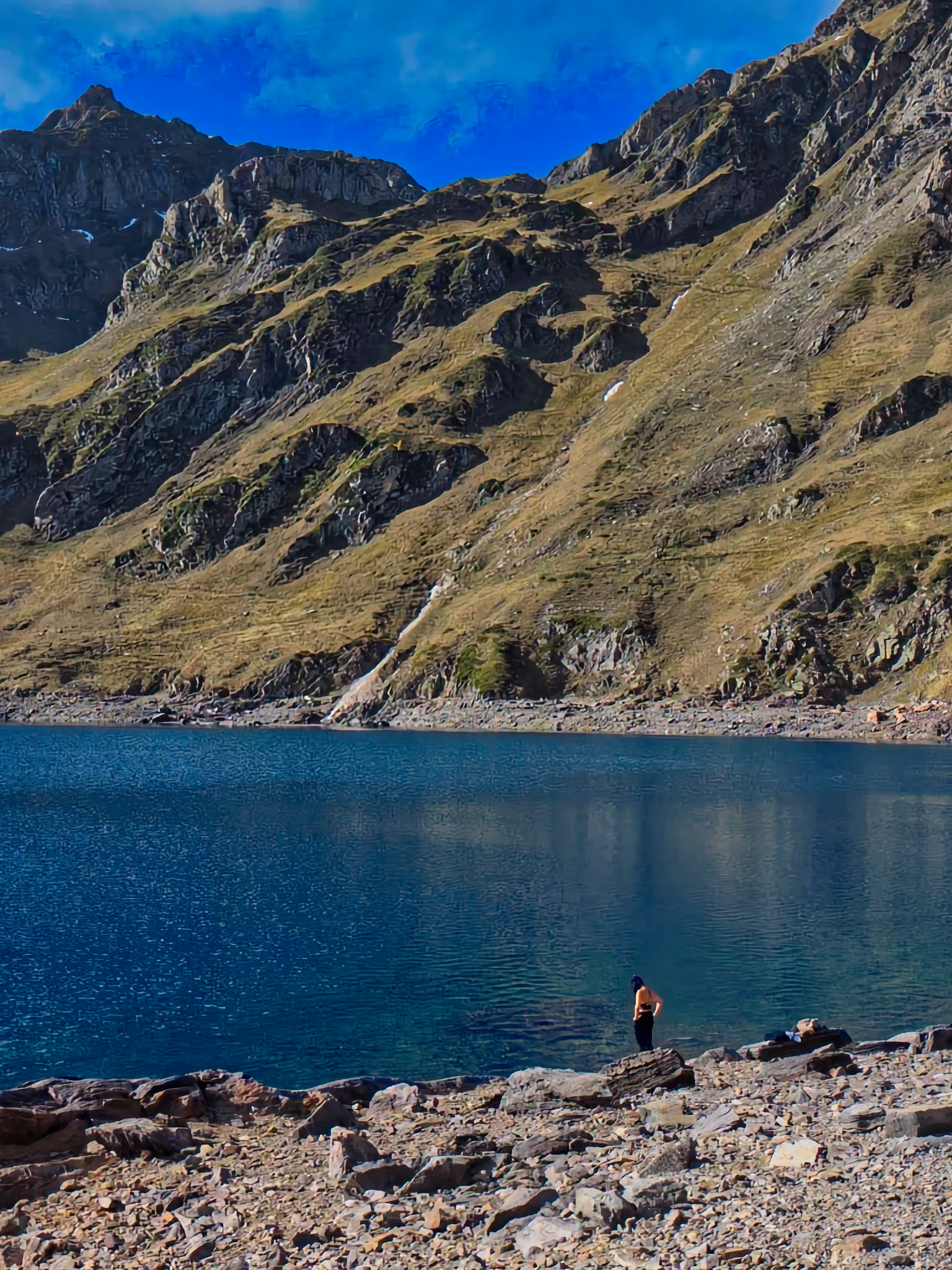 PXL 20241031 104325592 exported 867 1730413249102