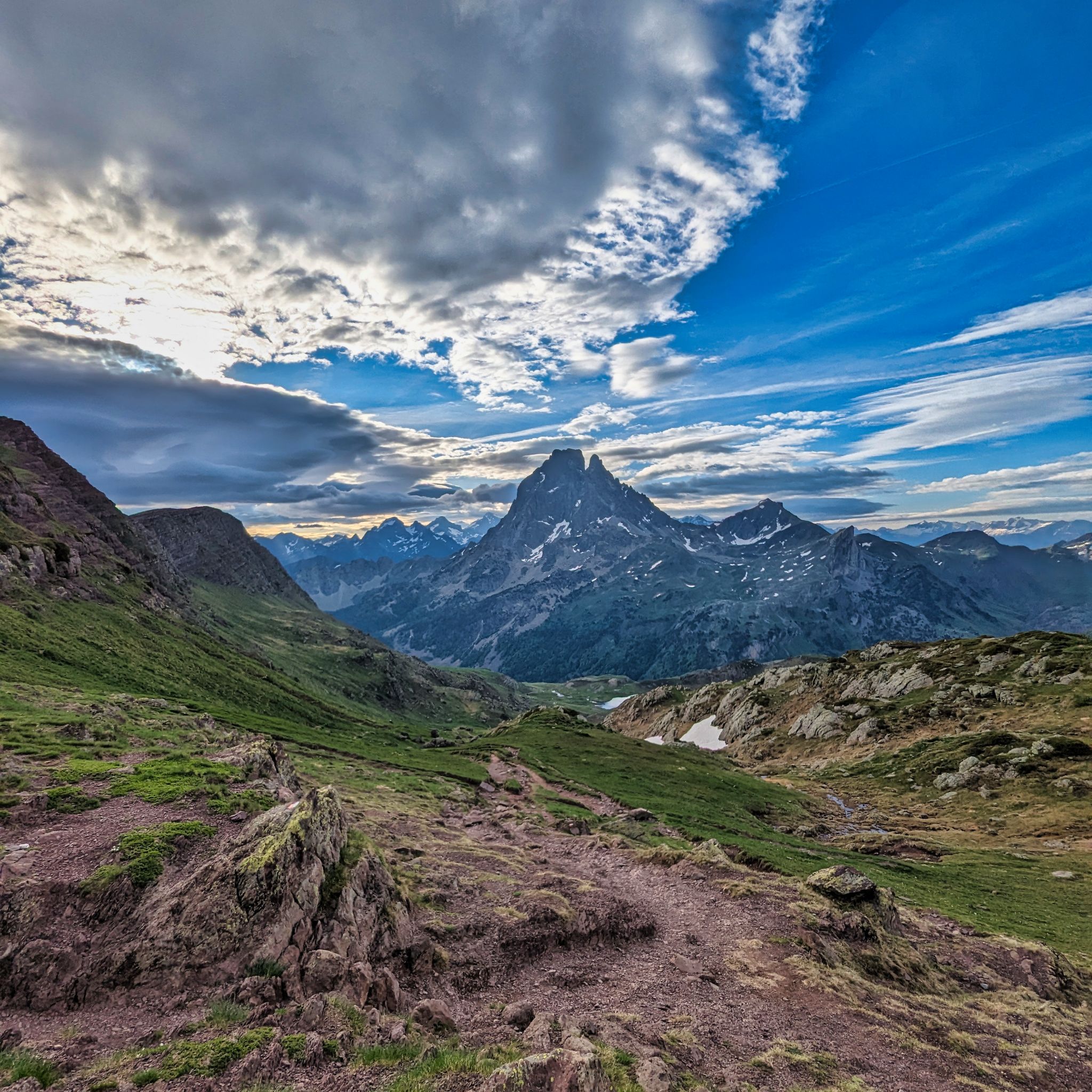 PXL 20240614 054811386