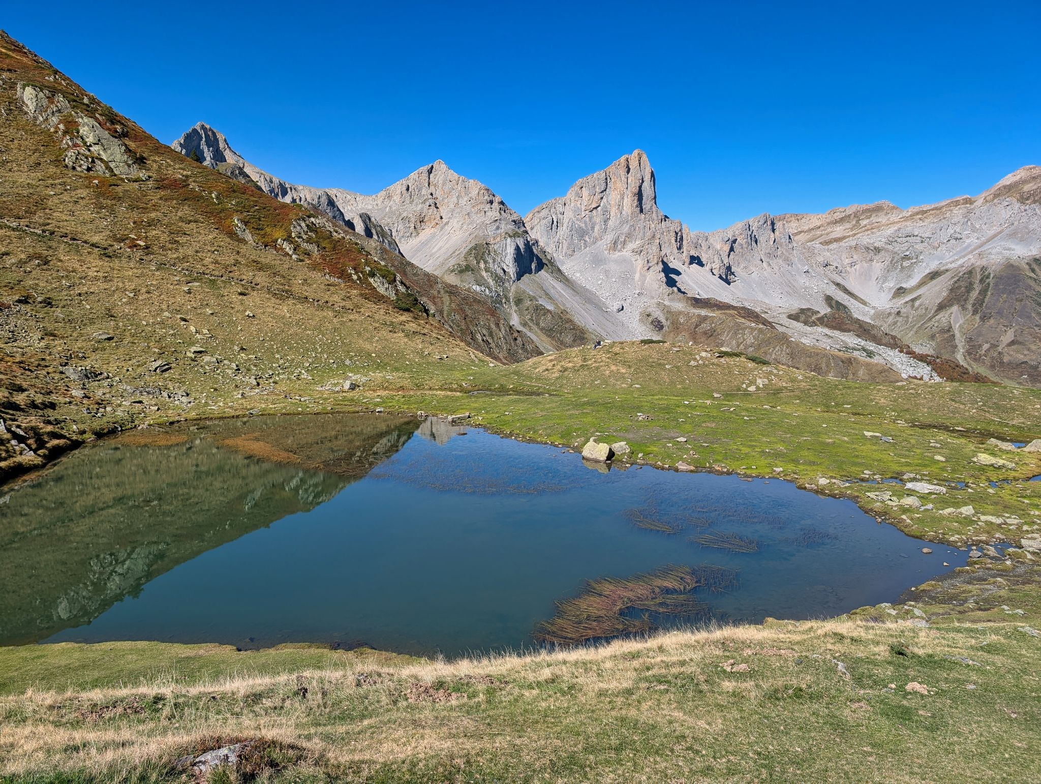 PXL 20251006 104939406