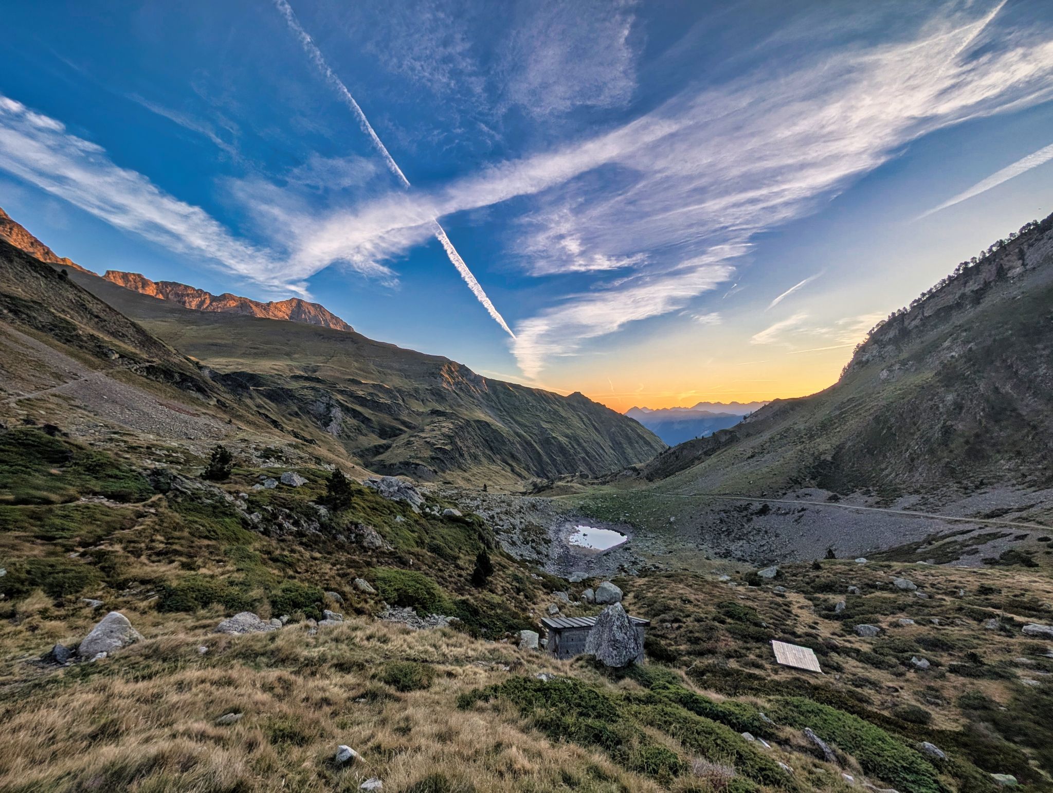 PXL 20250915 055411424