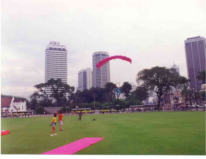 Landing kuala