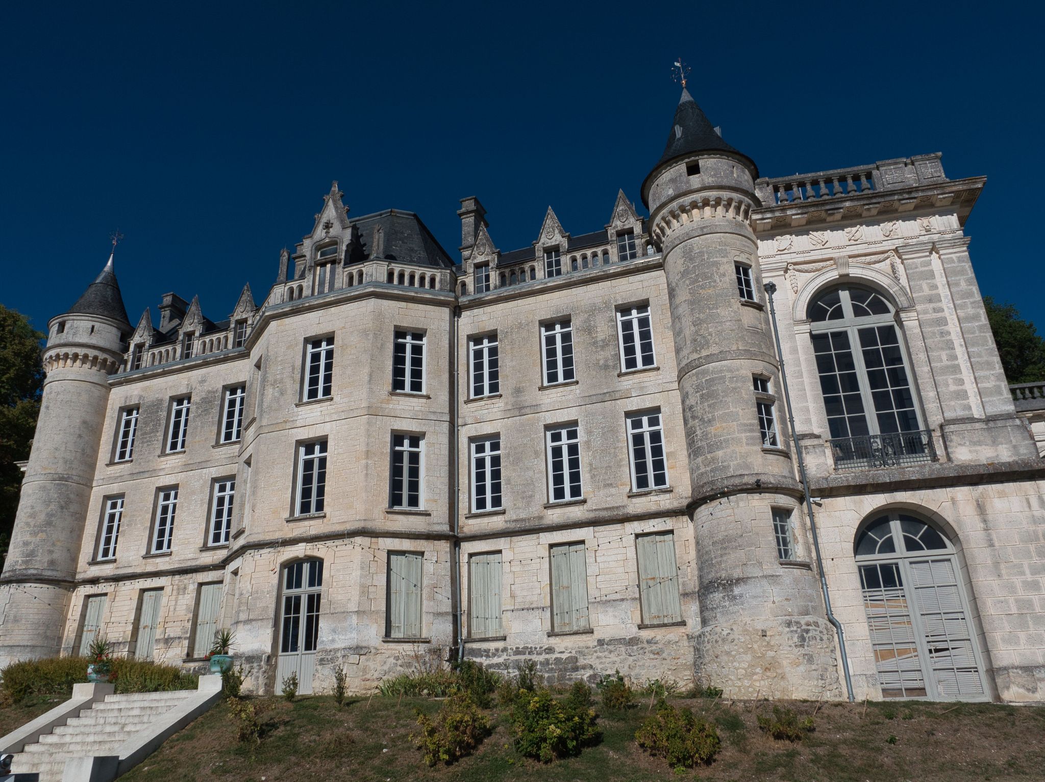 P1001586