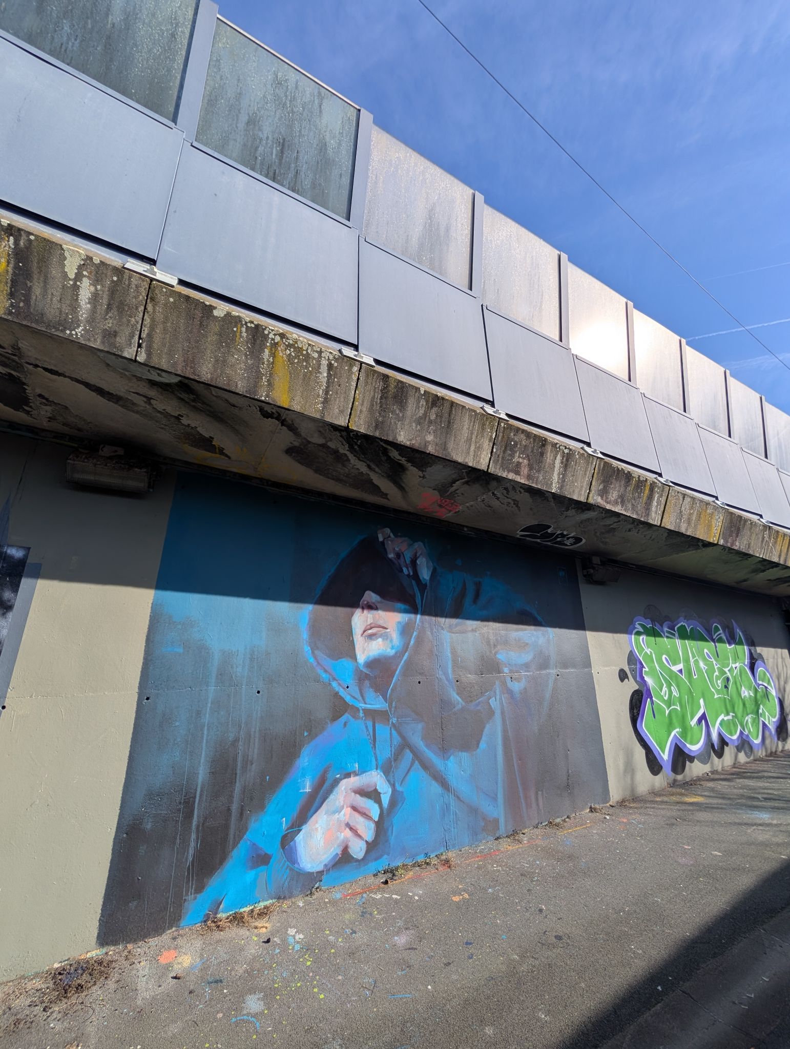 PXL 20250205 135044305