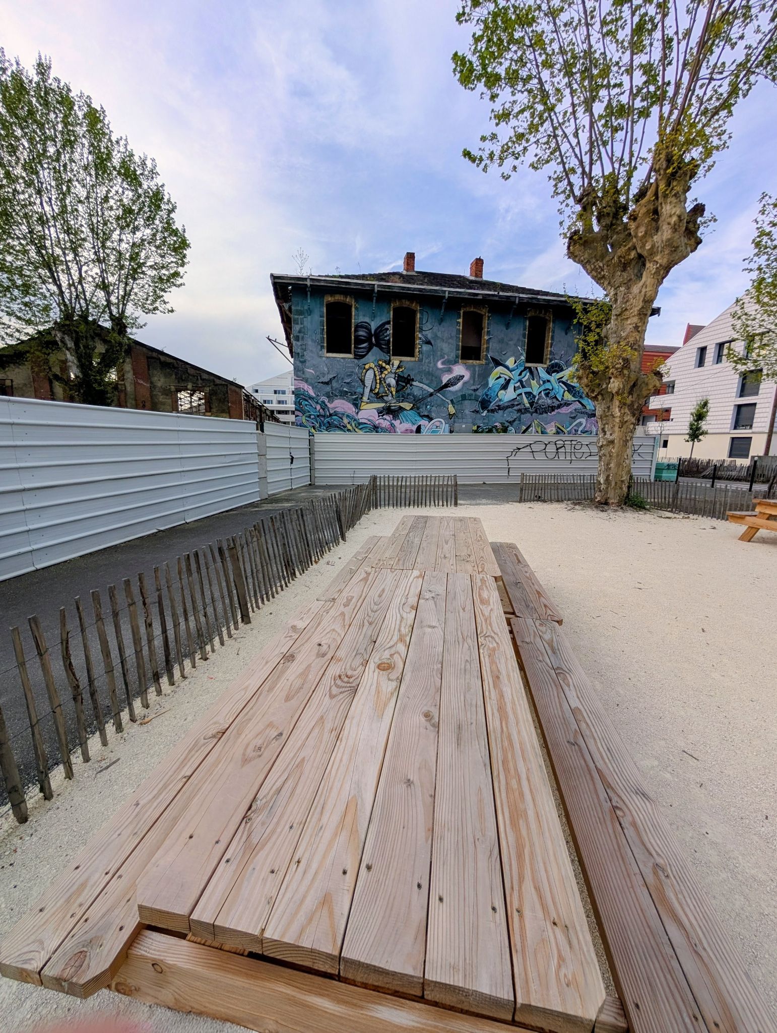 PXL 20260407 160902409~2