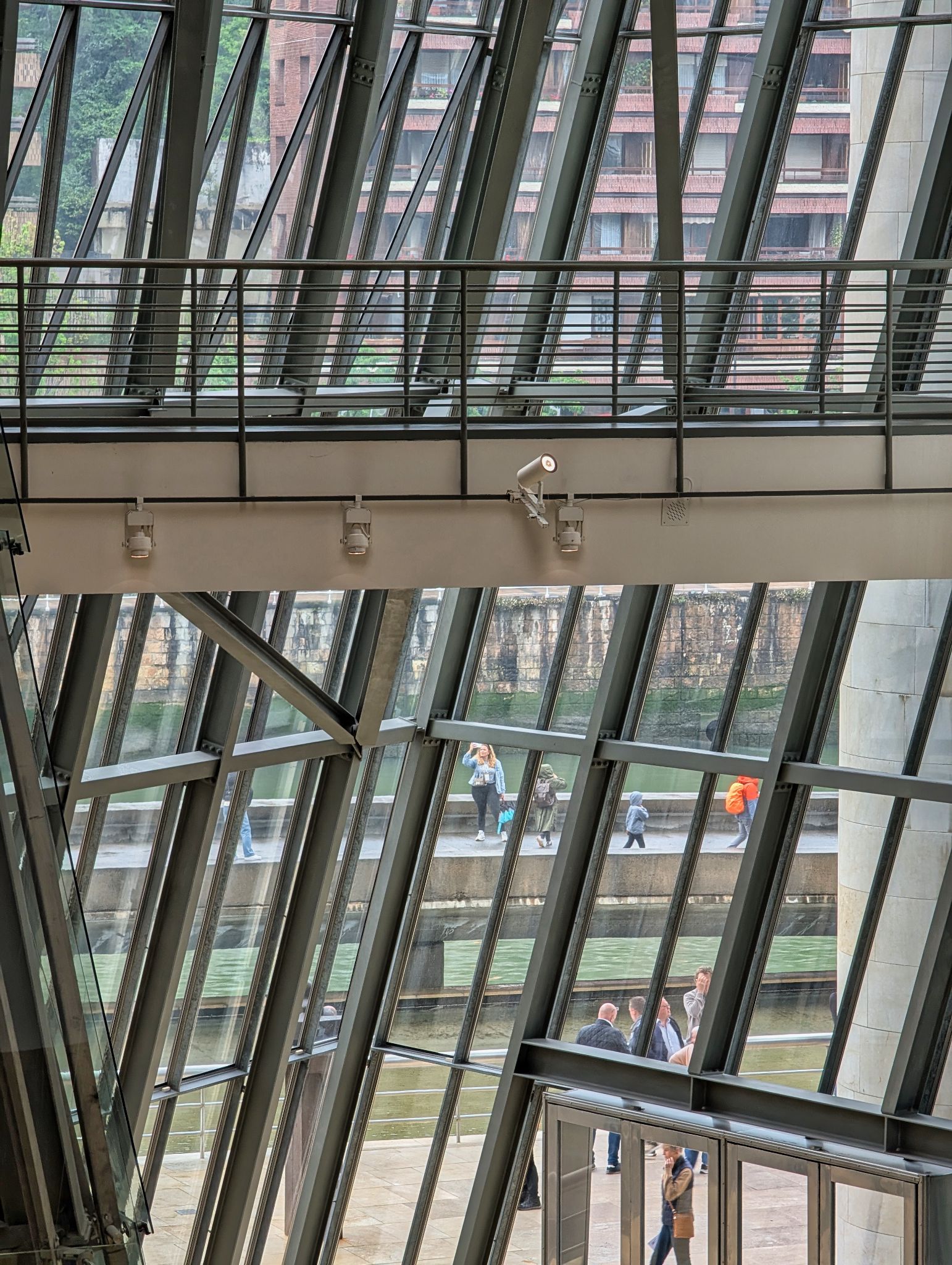 PXL 20250509 093400023