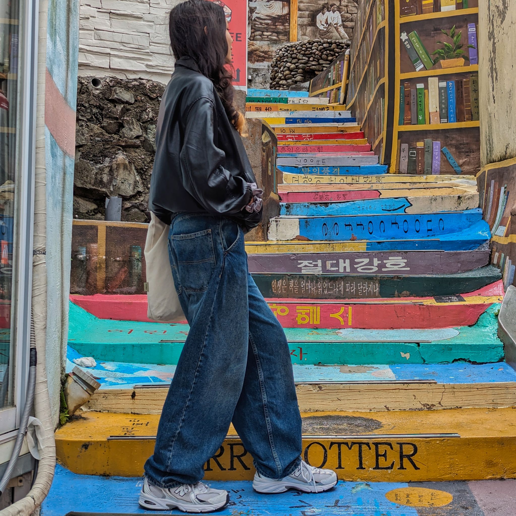 PXL 20240421 030134966.MP