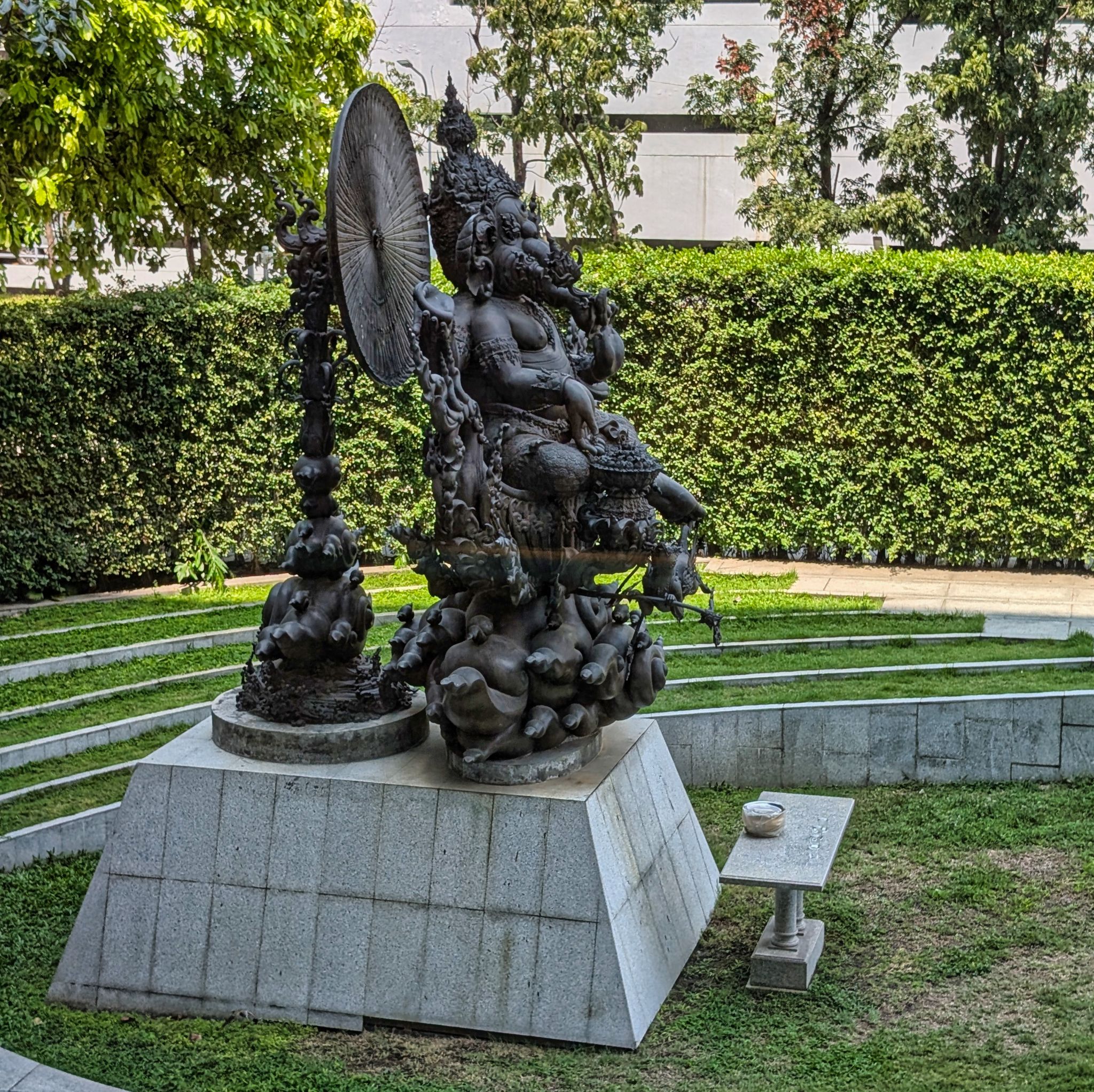 PXL 20250302 053237667