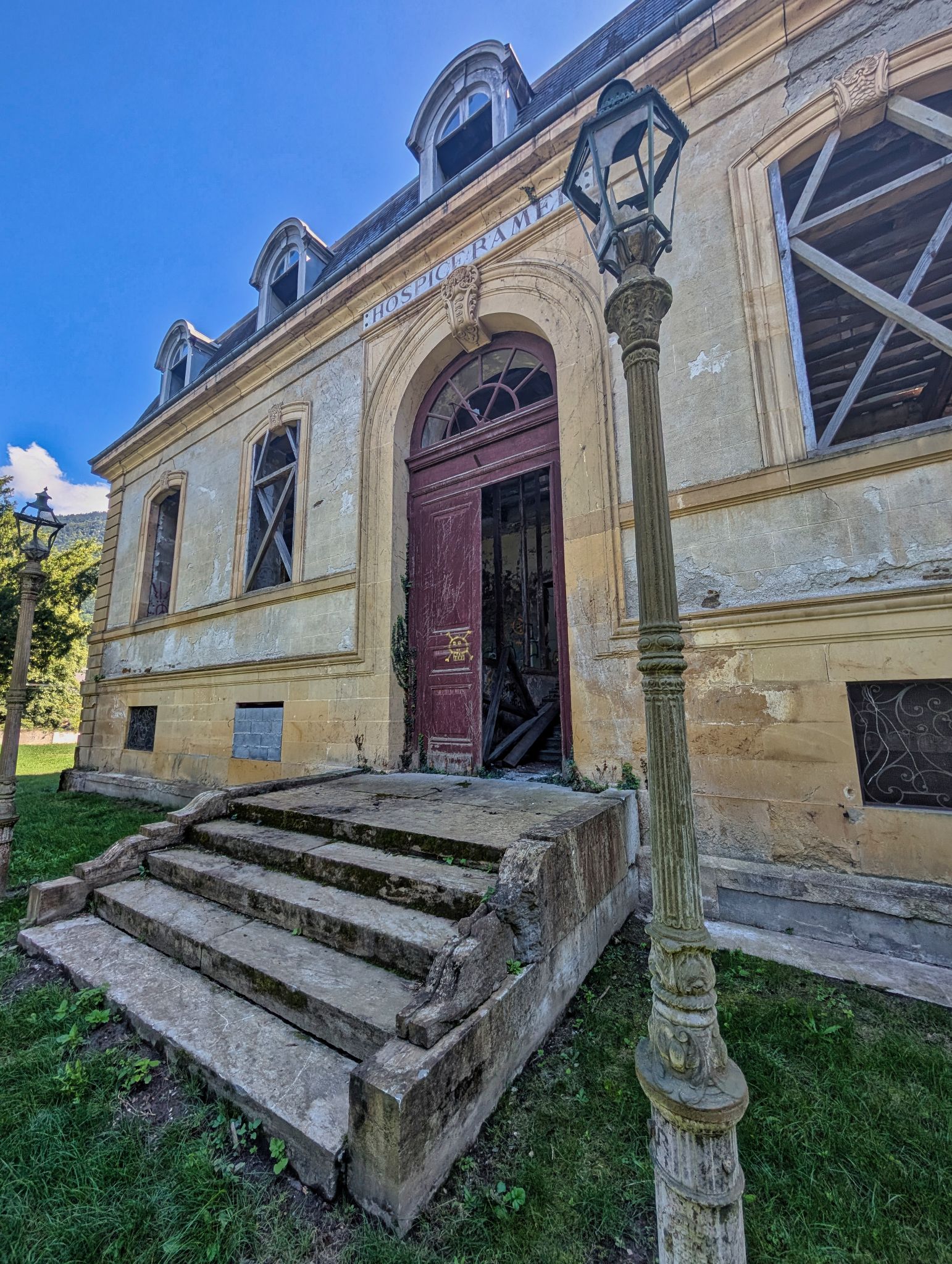 PXL 20250830 132722564