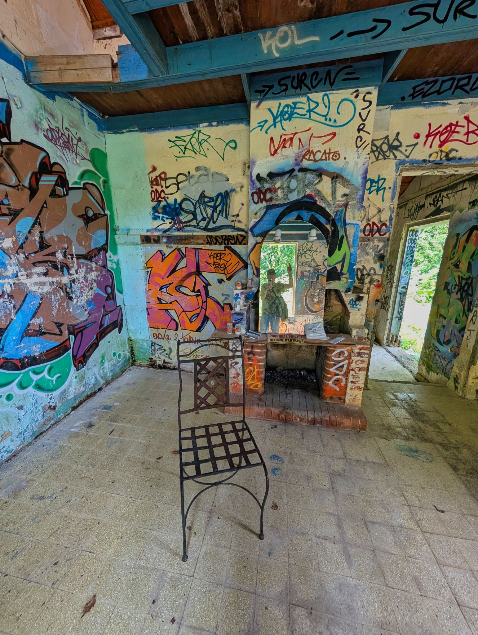 PXL 20250609 122435403