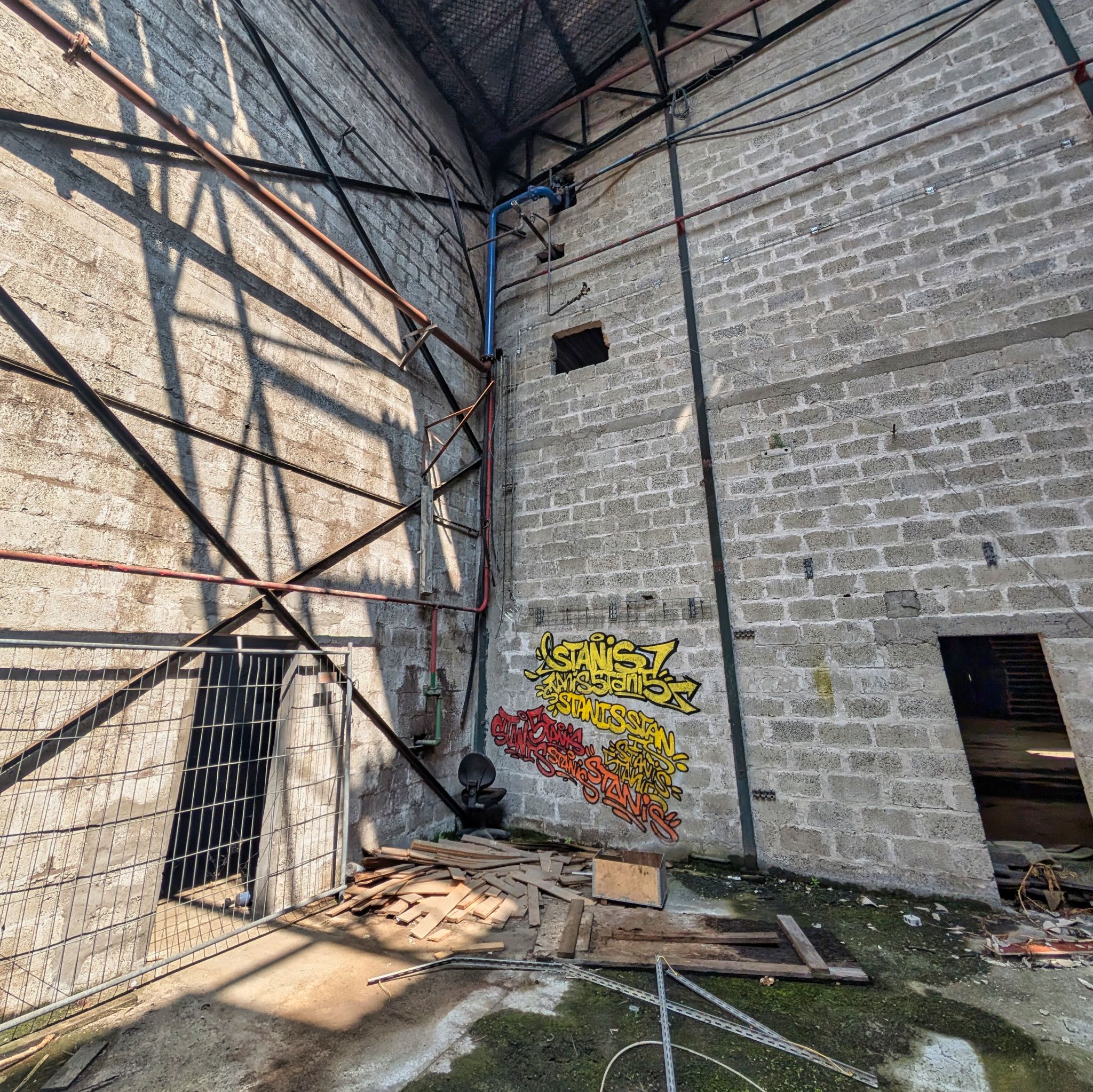 PXL 20250427 104404981