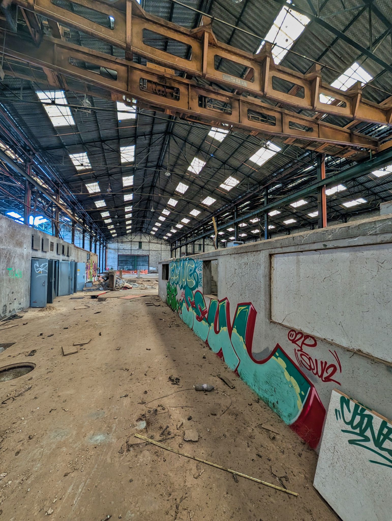 PXL 20250427 105054667